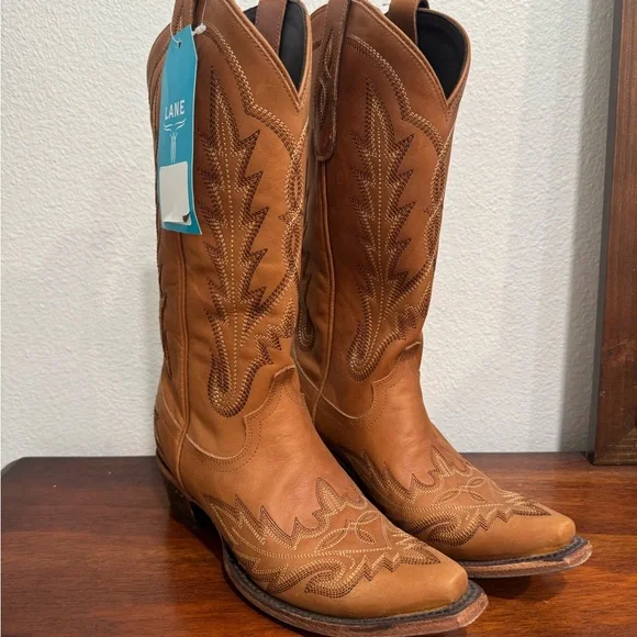 Women's Tan Western Boots - Picture 2 of 7